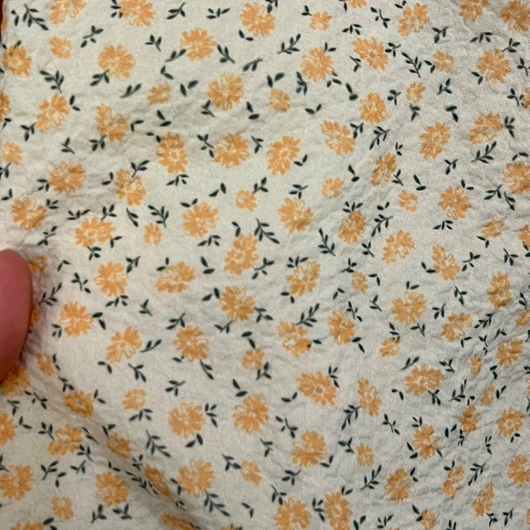 Elodie Yellow Dainty Floral Flower Balloon Sleeve Crop Top Blouse Medium - Picture 5 of 8